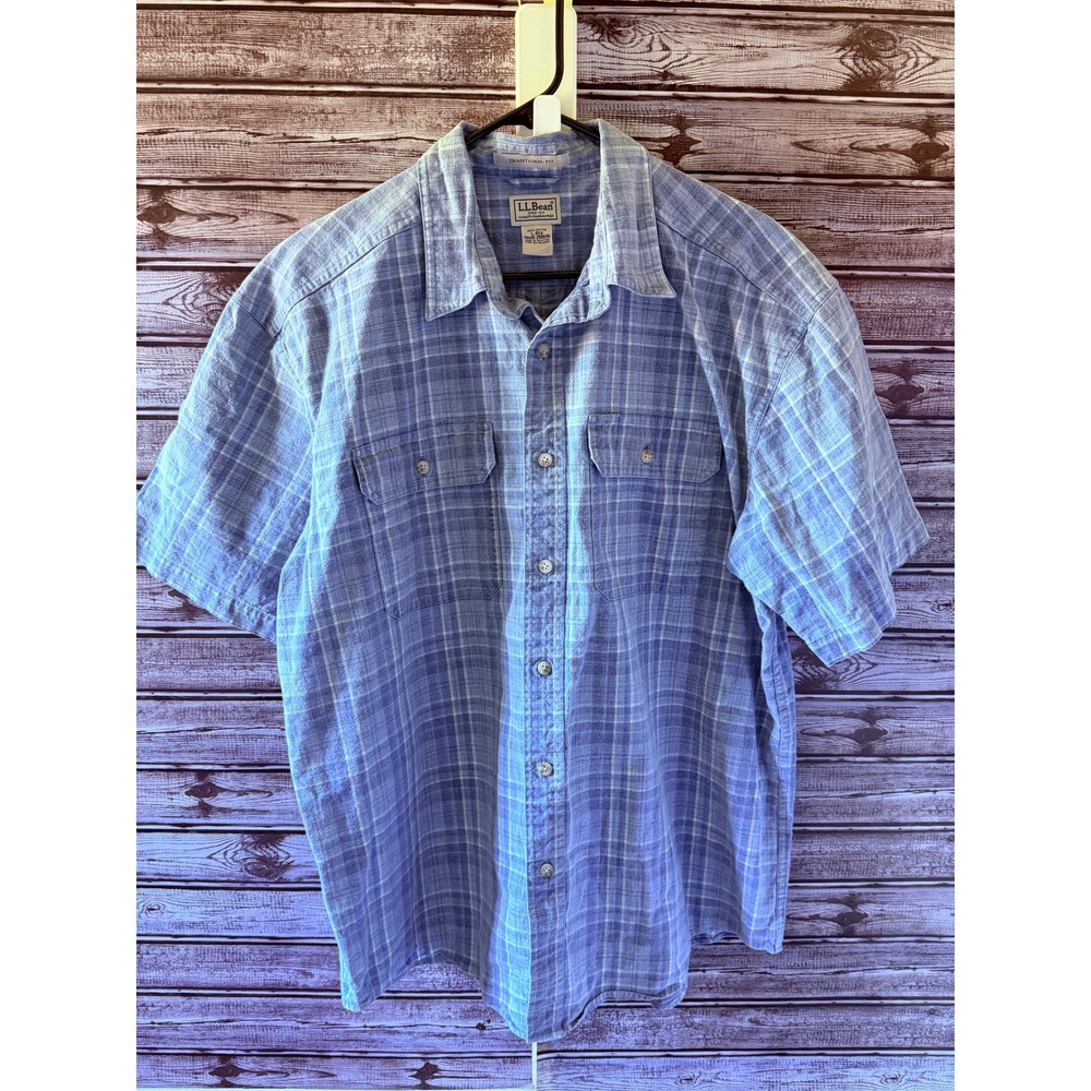 LL Bean Men's Short-Sleeved Button Down Shirt Size L Blue Plaid Traditional Fit